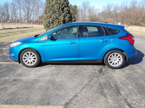Used 2012 Ford Focus SE image 9