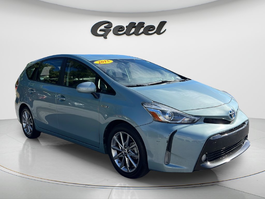 Used 2015 Toyota Prius V Five FWD image 3