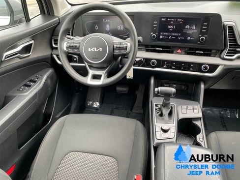 Used 2023 Kia Sportage LX FWD image 26