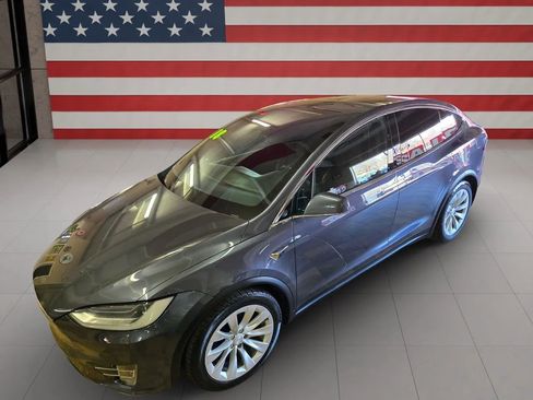 Used 2018 Tesla Model X 100D image 66