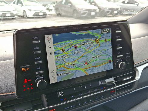 Certified 2024 Toyota Sienna XSE image 18