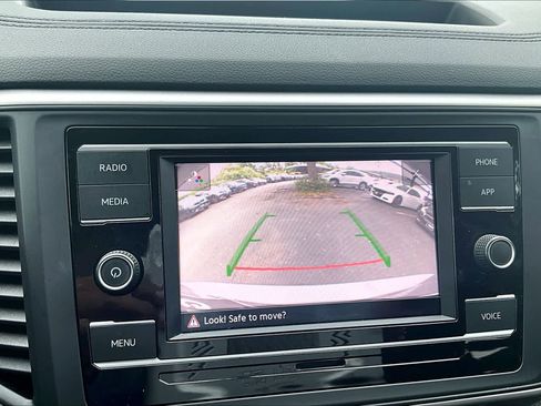 Used 2021 Volkswagen Atlas S FWD image 26