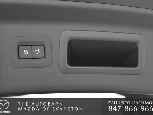 Certified 2025 MAZDA CX-70 Plug-In Hybrid w/ Premium Plus image 43