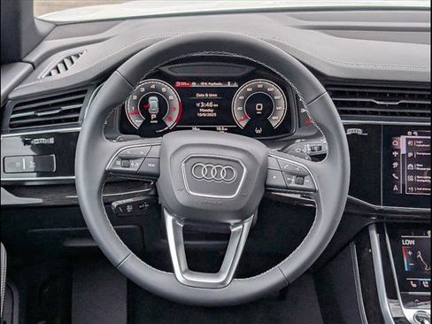 New 2026 Audi Q8 Premium Plus image 8