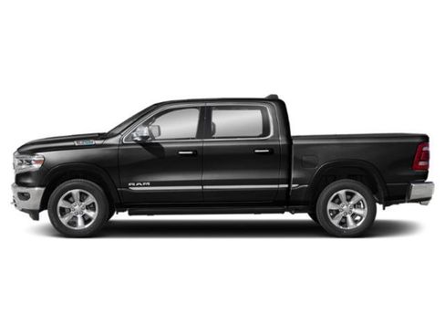 Used 2022 RAM 1500 Limited w/ Body Color Bumper Group AWD/4WD image 3
