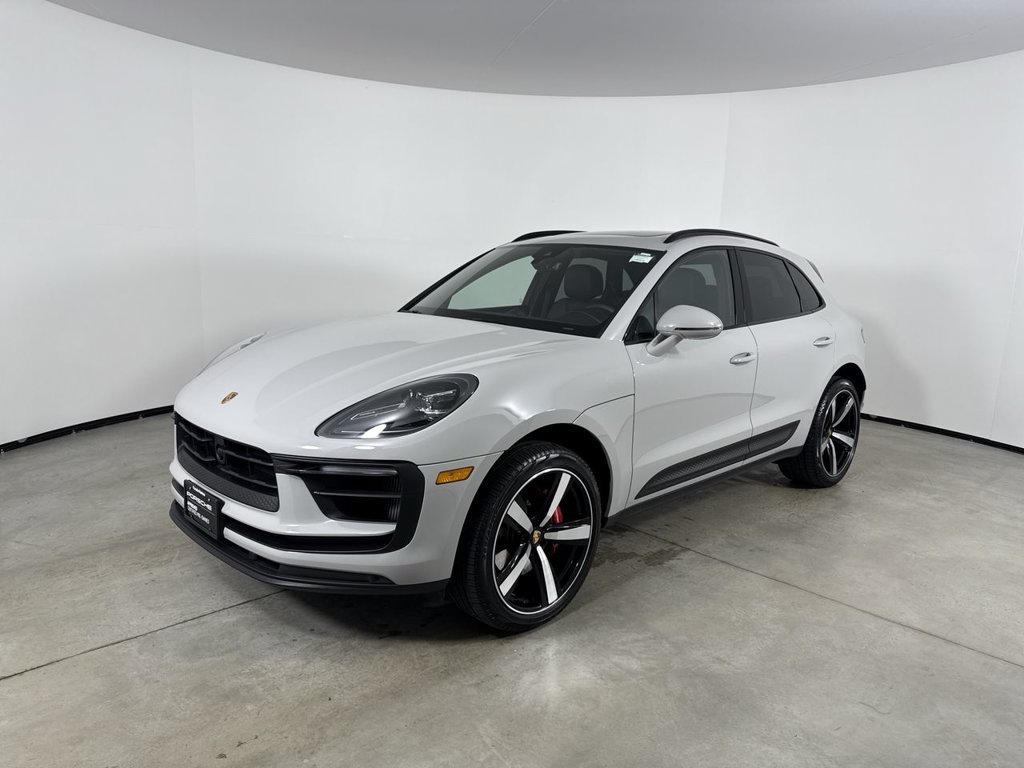 Certified 2025 Porsche Macan S AWD/4WD image 1