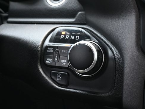 Used 2022 RAM 1500 Big Horn AWD/4WD image 11