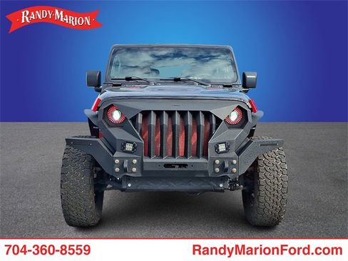 Used 2023 Jeep Wrangler Rubicon w/ Cold Weather Group image 2