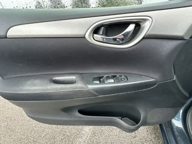 Used 2014 Nissan Sentra S FWD image 13