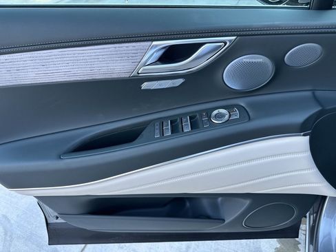 New 2026 Genesis GV80 2.5T Prestige image 18