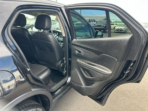 Used 2019 Buick Encore Preferred AWD/4WD image 28