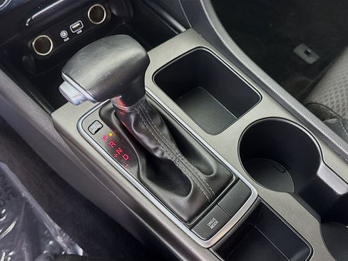 Used 2018 Kia Optima S image 18