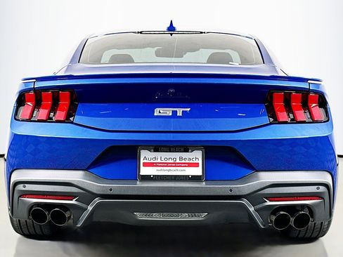 Used 2024 Ford Mustang GT Premium image 3