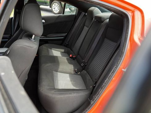 Used 2023 Dodge Charger SXT RWD image 9