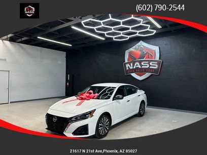 Used 2025 Nissan Altima 2.5 SV