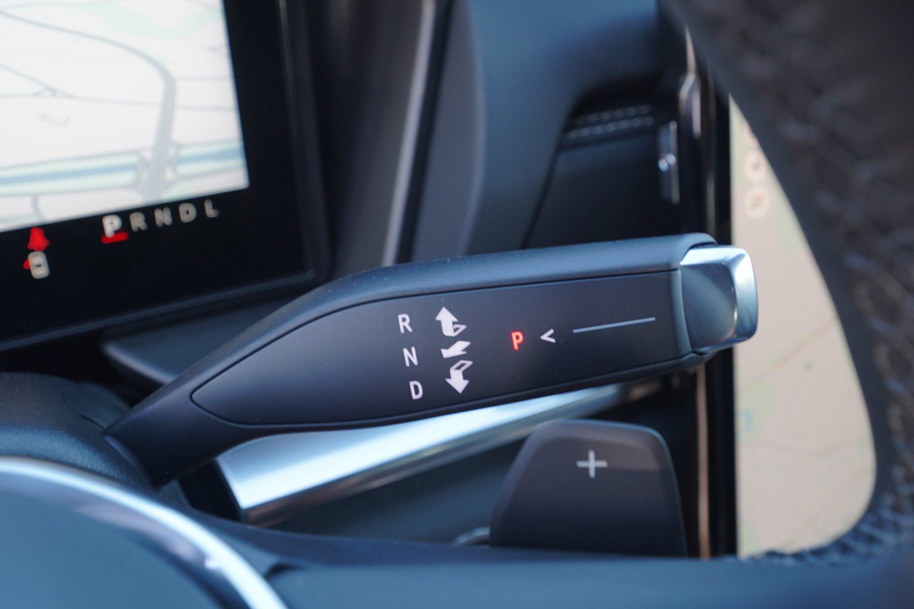 New 2027 GMC Terrain Elevation w/ Elevation Premium Package FWD image 14