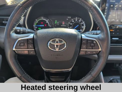 Used 2021 Toyota Highlander Limited image 10