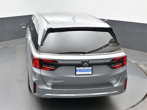 Used 2025 Honda Odyssey Elite image 41