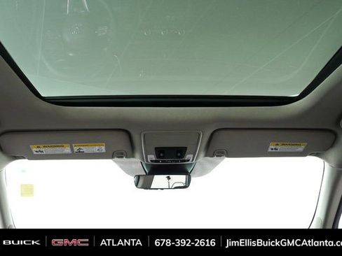 Used 2025 Honda Pilot Touring image 18