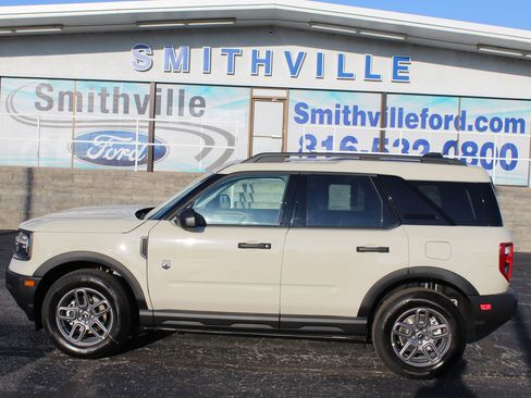 New 2025 Ford Bronco Sport Big Bend w/ Convenience Package AWD/4WD image 2