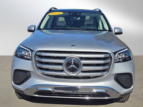 Used 2026 Mercedes-Benz GLS 450 4MATIC image 9