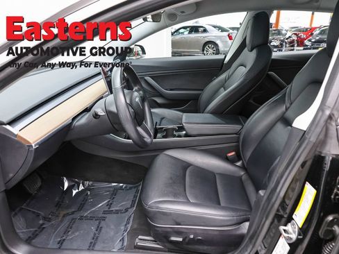 Used 2018 Tesla Model 3 Long Range AWD/4WD image 14