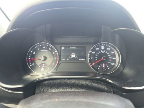 Used 2024 Kia Forte LX FWD image 13