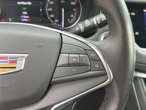 Certified 2023 Cadillac XT5 Luxury FWD image 33
