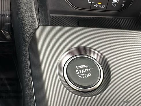 New 2026 Kia Sportage EX w/ EX Panoramic Sunroof Package image 24