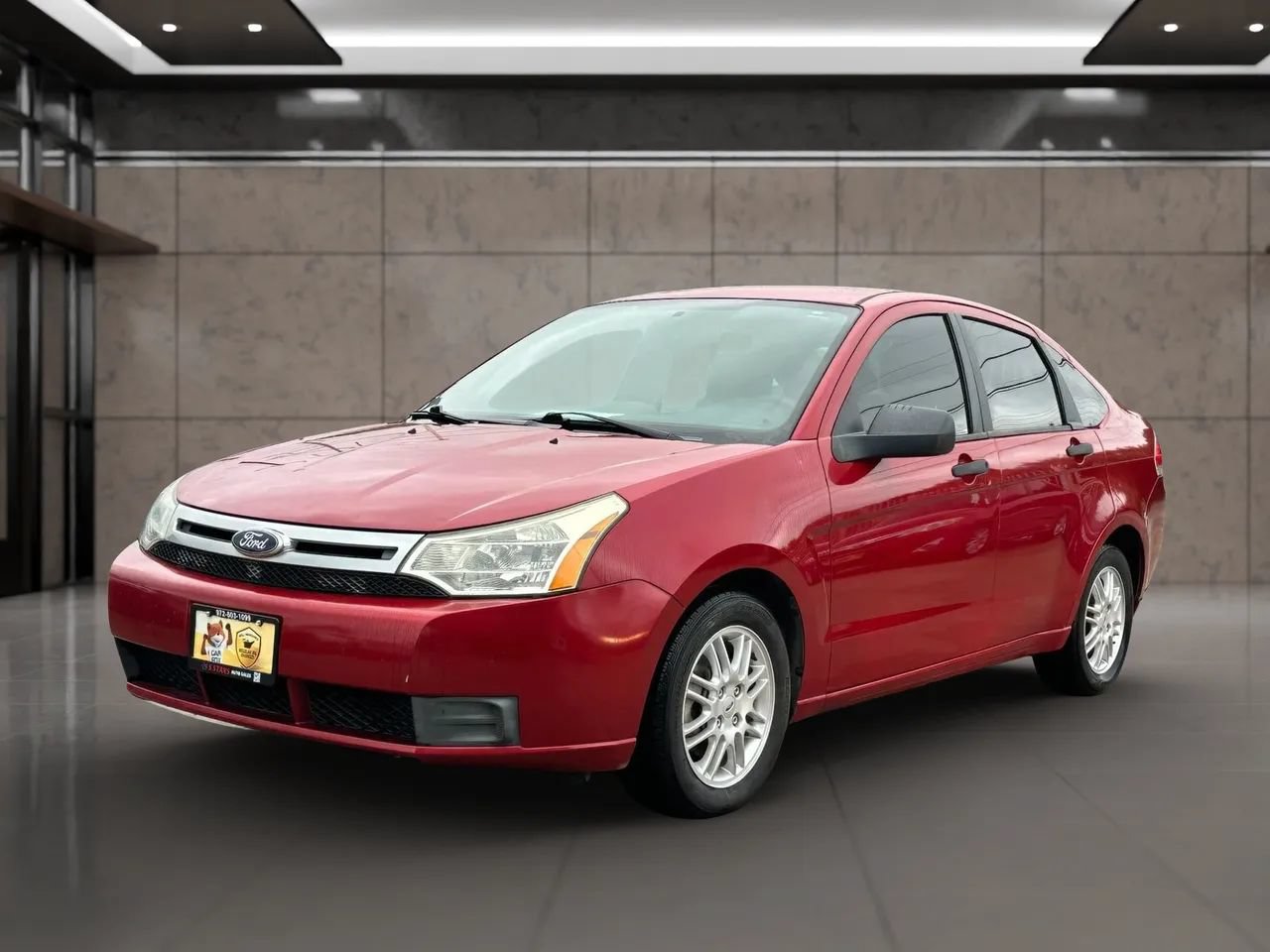 Used 2010 Ford Focus SE FWD image 2