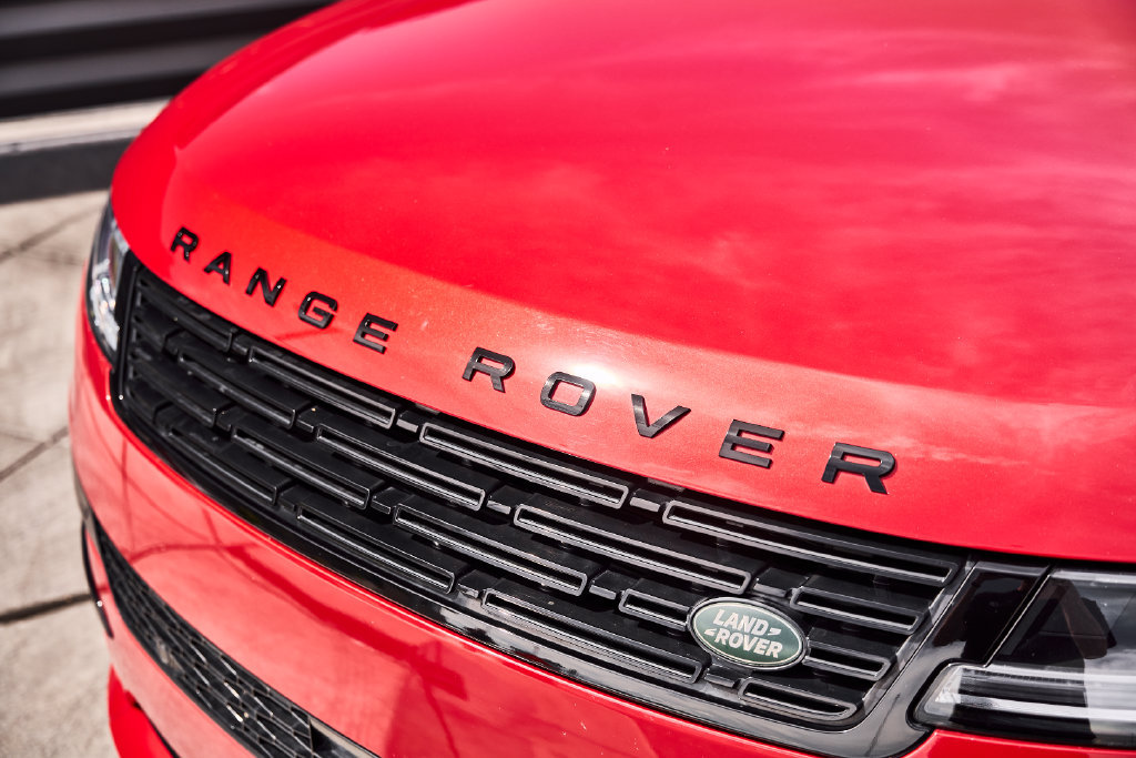 Used 2023 Land Rover Range Rover Sport SE Dynamic AWD/4WD image 7