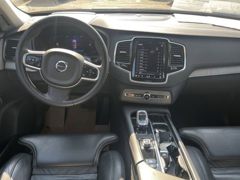Certified 2024 Volvo XC90 T8 Ultimate w/ Protection Package Premier image 2
