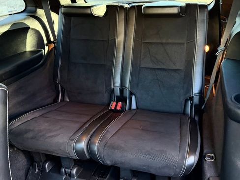 Used 2022 Dodge Durango SRT w/ Premium Interior Group image 31