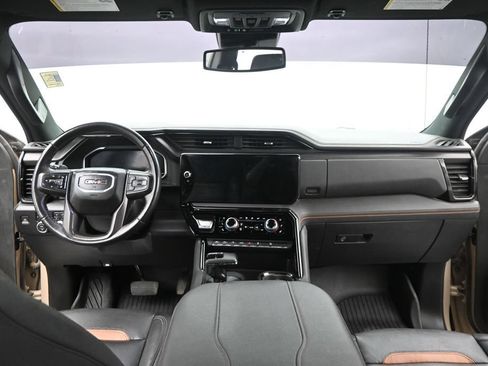 Used 2023 GMC Sierra 1500 AT4 w/ AT4 Premium Package AWD/4WD image 30