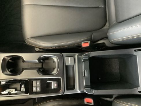 Used 2026 Subaru Outback Wilderness w/ Wilderness Package AWD/4WD image 23