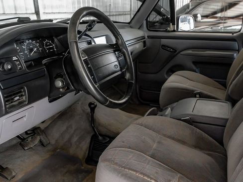 Used 1996 Ford Bronco XLT AWD/4WD image 14