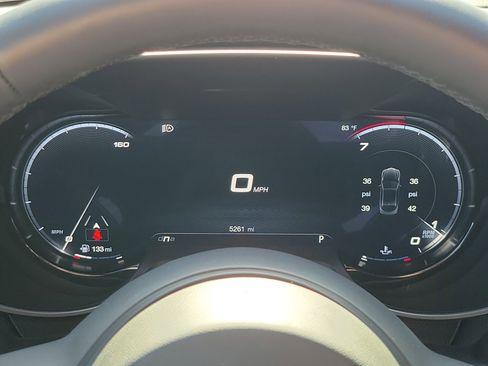 Used 2024 Alfa Romeo Giulia Veloce image 19