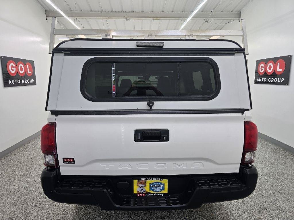 Used 2022 Toyota Tacoma SR RWD image 5