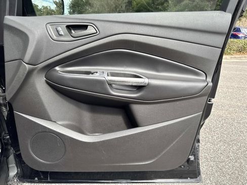 Used 2019 Ford Escape S image 14