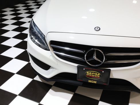 Used 2017 Mercedes-Benz C 300 4MATIC Sedan image 12