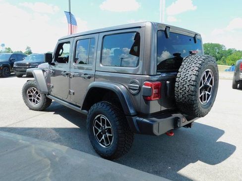 New 2025 Jeep Wrangler Unlimited Rubicon w/ Technology Group image 7