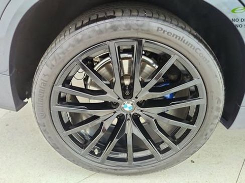 Used 2022 BMW X5 xDrive40i w/ M Sport Package AWD/4WD image 56