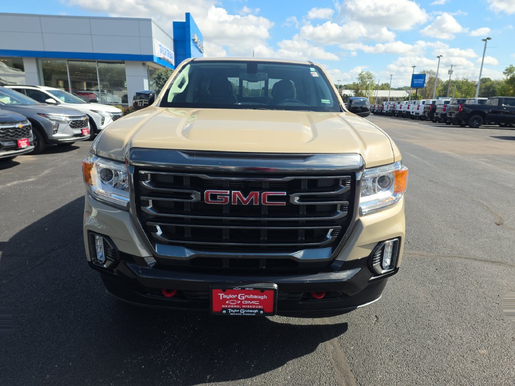 Used 2022 GMC Canyon AT4 w/ Trailering Package AWD/4WD image 3
