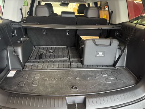 Used 2025 Hyundai Santa Fe XRT image 8