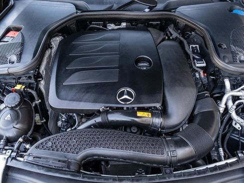 Used 2023 Mercedes-Benz E 350 4MATIC Sedan w/ Premium Package image 33