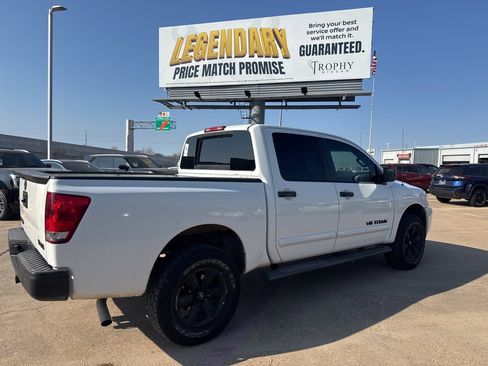 Used 2014 Nissan Titan SV w/ SV Value Truck Package image 17