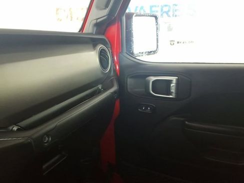 Used 2020 Jeep Gladiator Sport w/ Quick Order Package 24S image 22