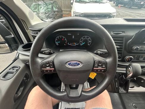 Used 2025 Ford Transit 250 Low Roof w/ Exterior Upgrade Package RWD image 18