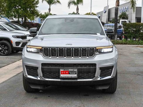 New 2025 Jeep Grand Cherokee L Laredo w/ Trailer Tow Package image 2