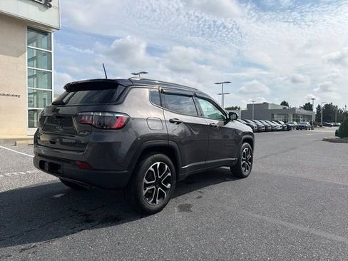 Used 2022 Jeep Compass Limited w/ Sun and Sound Group AWD/4WD image 7